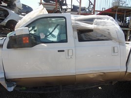 2013 Ford F-250 Lariat White Crew Cab 6.7L AT 4WD #F22818